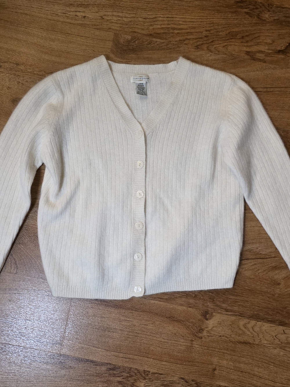 Vintage Yarnworks Lambswool & Angora Rabbit Hair White Cream Sweater Cardigan
